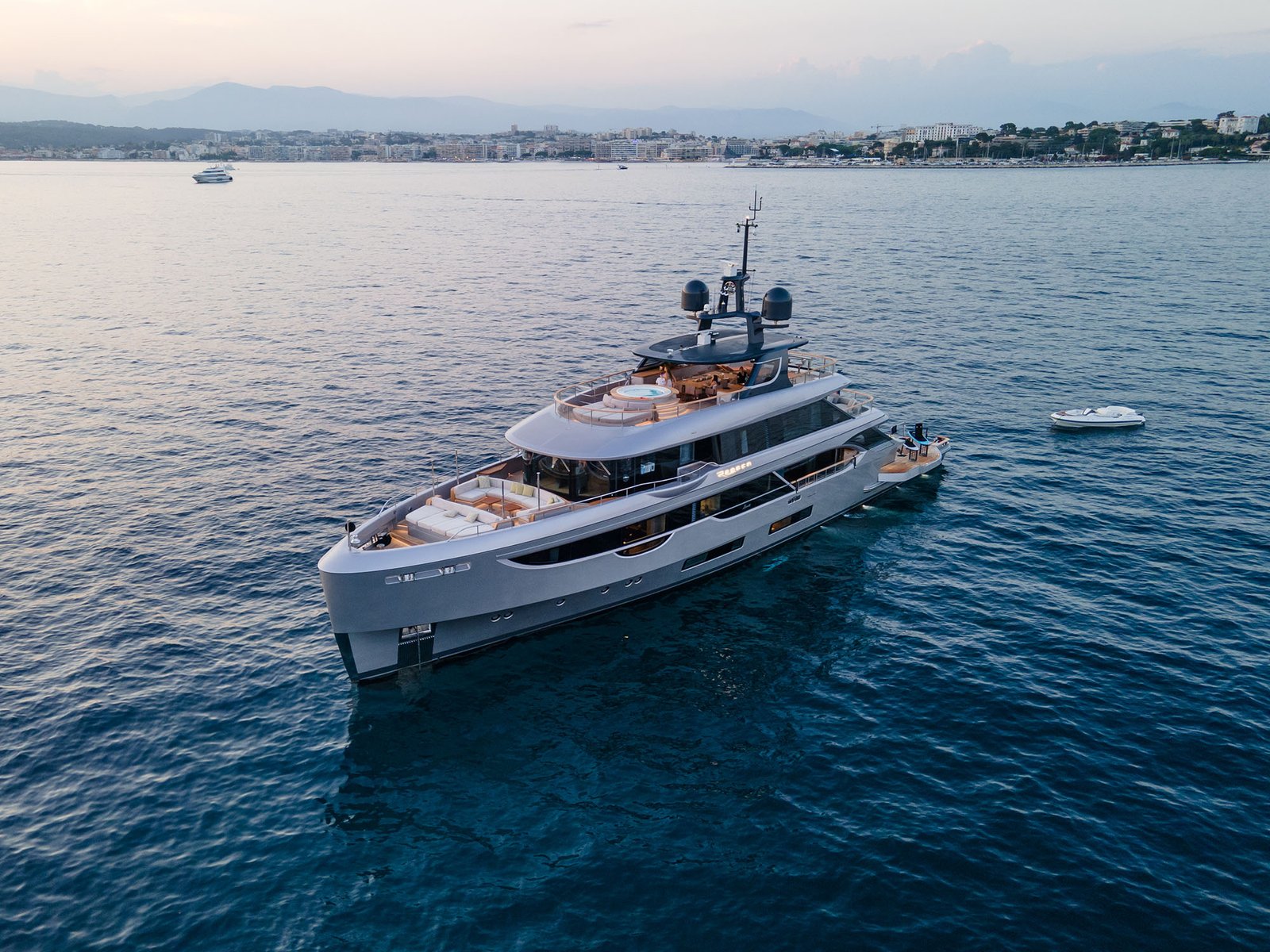 Benetti 28m