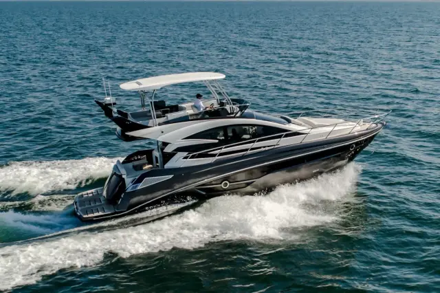 Cobrey 50 FLY — Ibiza Yachts Hire, Ибица