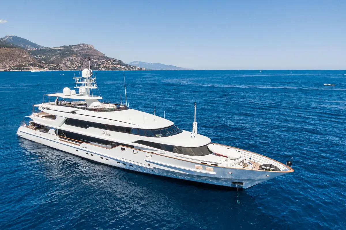 Cranchi A46, flybridge — Ibiza Yachts Hire, Ibiza. Cranchi A46 — 14m