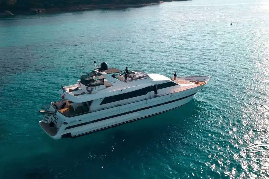 Falcon 80S, aft deck — Ibiza Yachts Hire, Ibiza. Falcon 80S — 24m