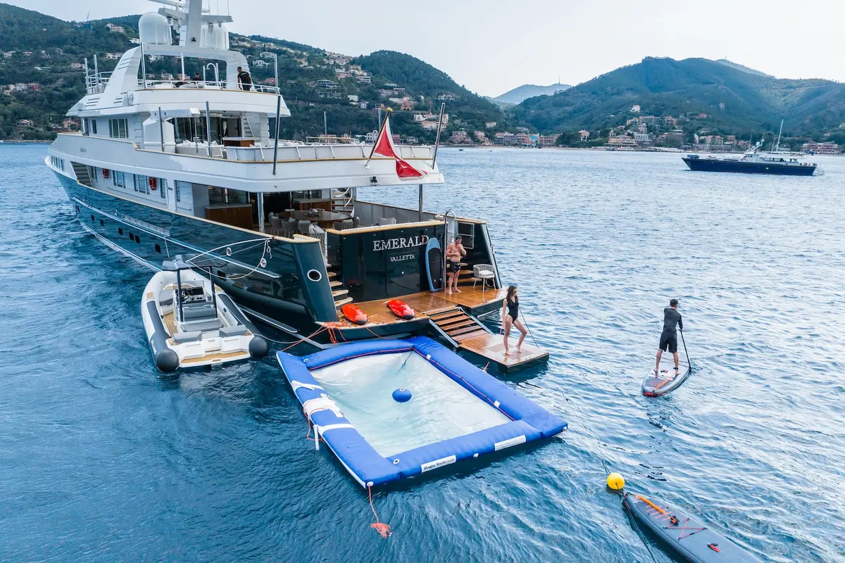 Emerald, salon — Ibiza Yachts Hire, Ibiza. Emerald — 50m