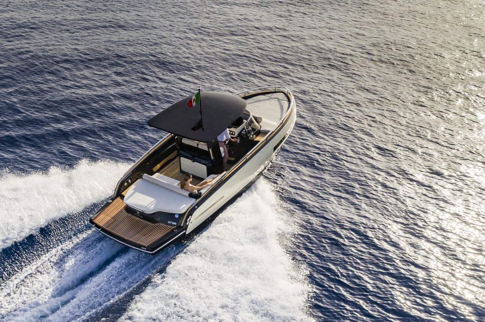 Invictus 280 GT