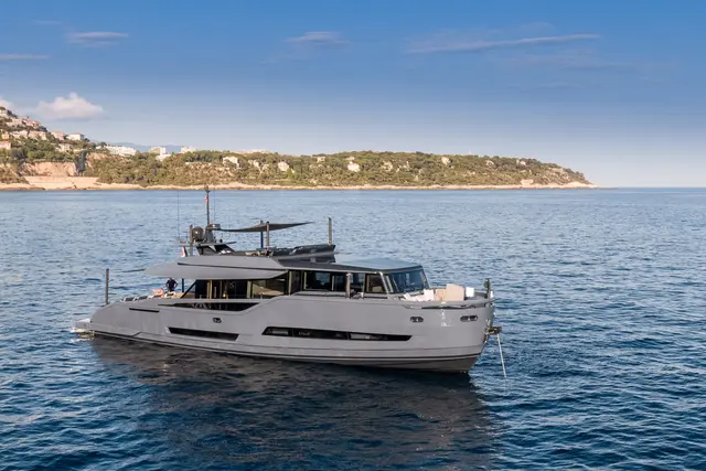 Extra 86 — Ibiza Yachts Hire, Ибица