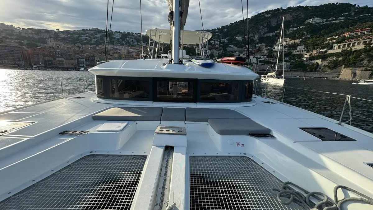 Lagoon 5.1, main deck — Ibiza Yachts Hire, Ibiza. Lagoon 5.1 — 14m