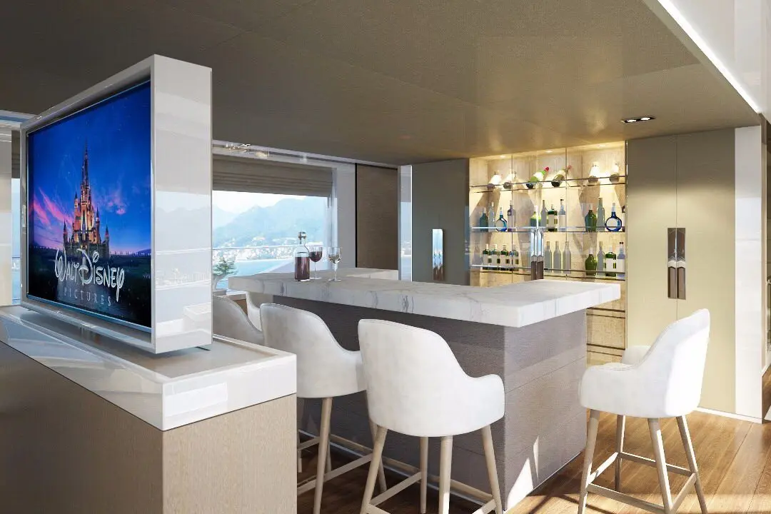 Majesty 100, aft deck — Ibiza Yachts Hire, Ibiza. Majesty 100 — 32m