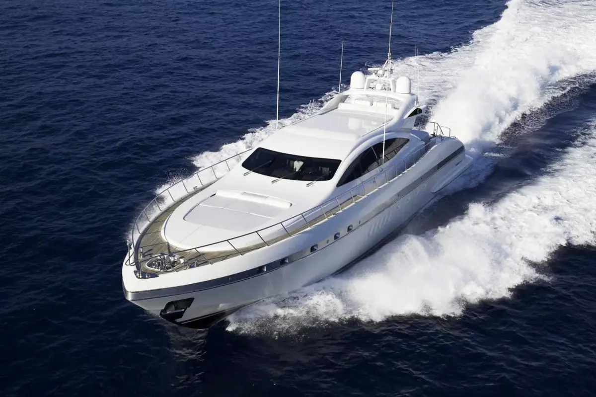 Mangusta 92, aft deck — Ibiza Yachts Hire, Ibiza. Mangusta 92 — 28m