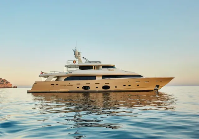 Navetta 33 — Ibiza Yachts Hire, Ибица