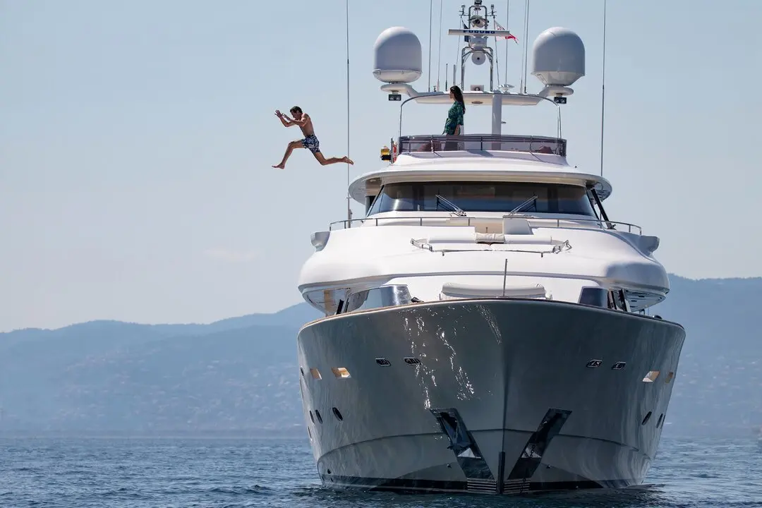 Navetta 33, flybridge — Ibiza Yachts Hire, Ibiza. Navetta 33 — 33m