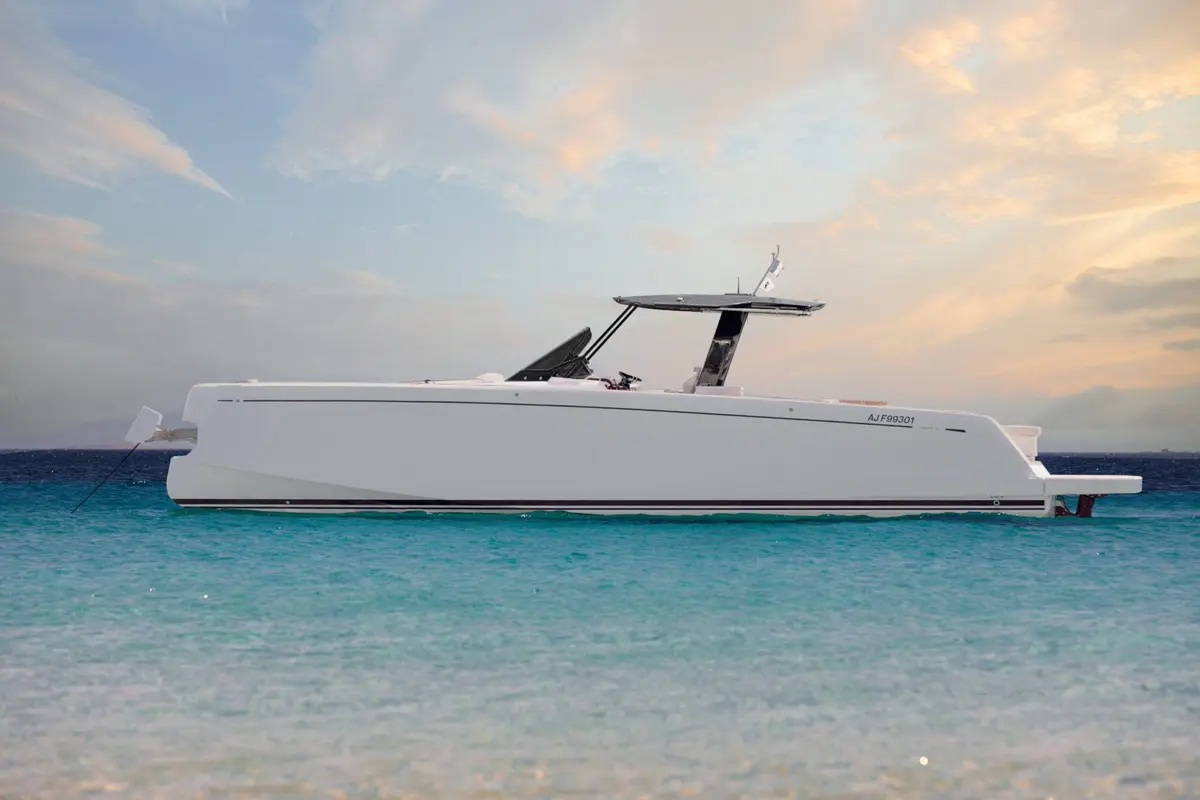 Pardo 43, exterior — Ibiza Yachts Hire, Ibiza. Pardo 43 — 13.4m