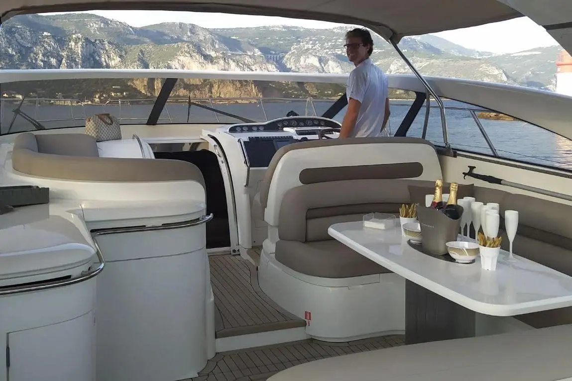 Princess 50, main deck — Ibiza Yachts Hire, Ibiza. Princess 50 — 15.5m