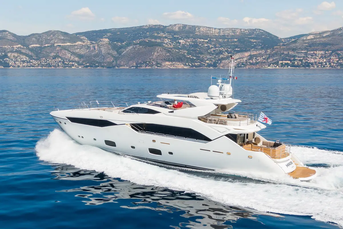 Princess 50, flybridge — Ibiza Yachts Hire, Ibiza. Princess 50 — 15.5m