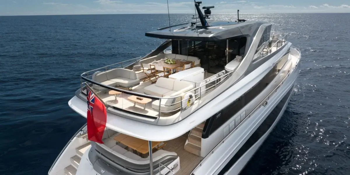 Princess Y80, main deck — Ibiza Yachts Hire, Ibiza. Princess Y80 — 25m