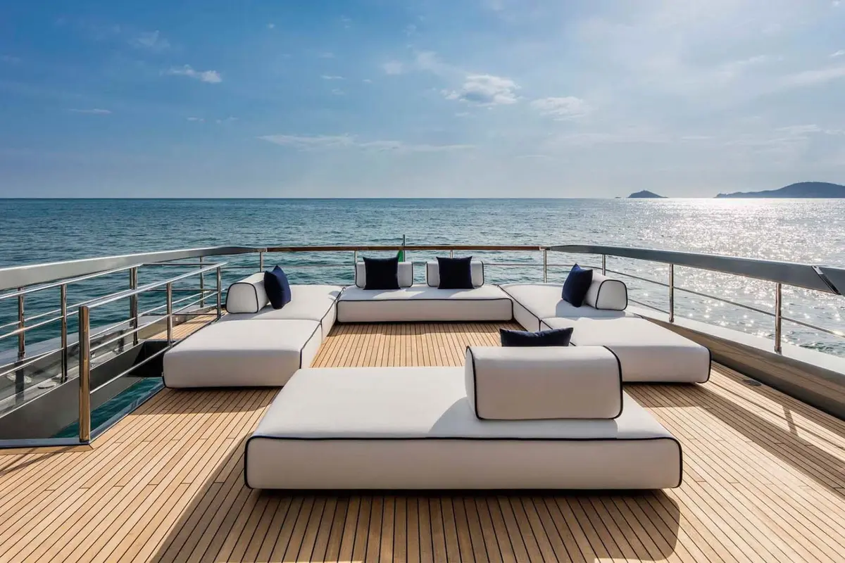 Riva 110, master cabin — Ibiza Yachts Hire, Ibiza. Riva 110 — 33m
