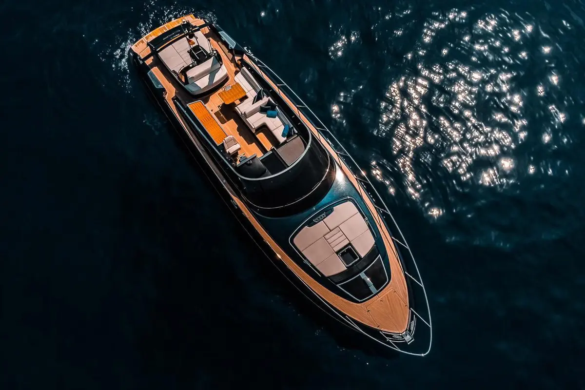 Riva 56 Rivale, flybridge — Ibiza Yachts Hire, Ibiza. Riva 56 Rivale — 17m