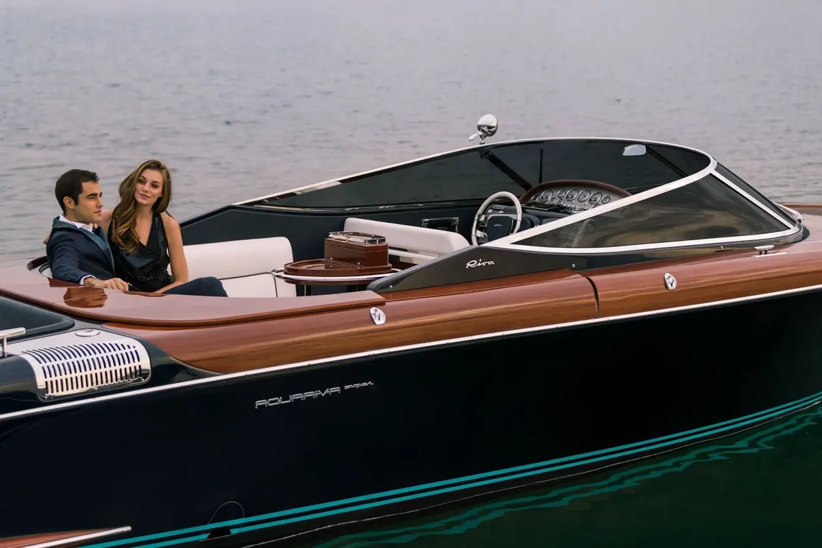 Riva Aquariva, main deck — Ibiza Yachts Hire, Ibiza. Riva Aquariva — 10m