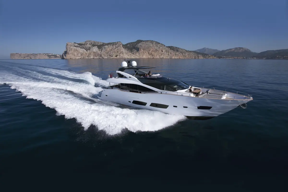 Sunseeker 28, exterior — Ibiza Yachts Hire, Ibiza. Sunseeker 28 — 28m