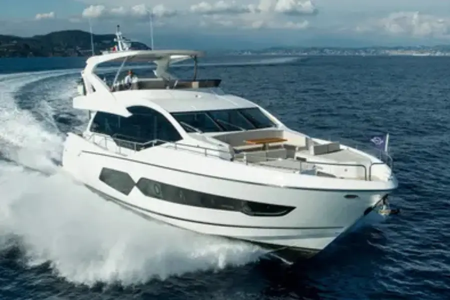 Sunseeker 76, exterior — Ibiza Yachts Hire, Ibiza. Sunseeker 76 — 23m