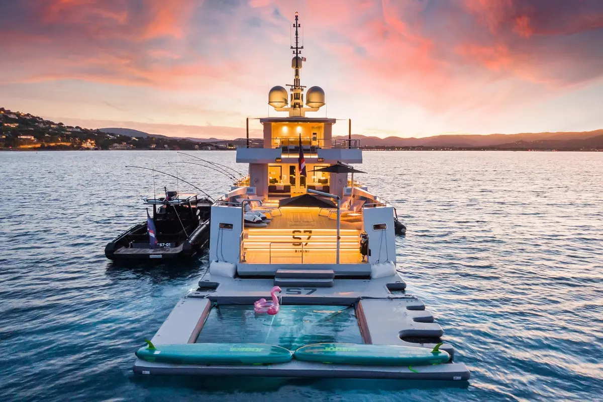 Tansu 40m, aft deck — Ibiza Yachts Hire, Ibiza. Tansu 40m — 40m