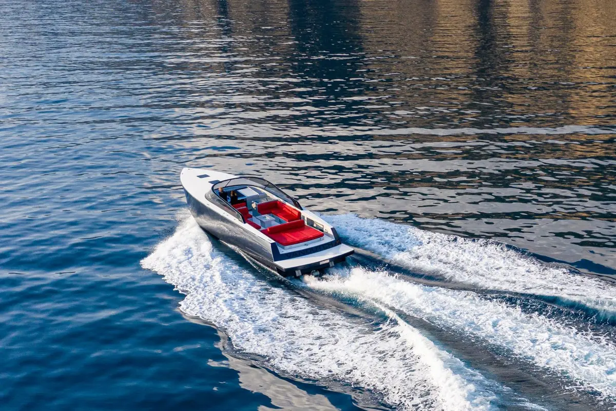 Vandutch 48, salon — Ibiza Yachts Hire, Ibiza. Vandutch 48 — 15m