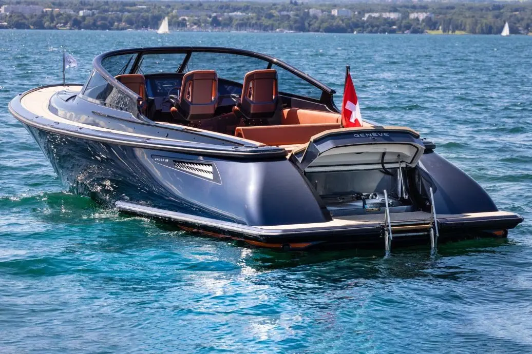 Wajer 38, aft deck — Ibiza Yachts Hire, Ibiza. Wajer 38 — 11.3m
