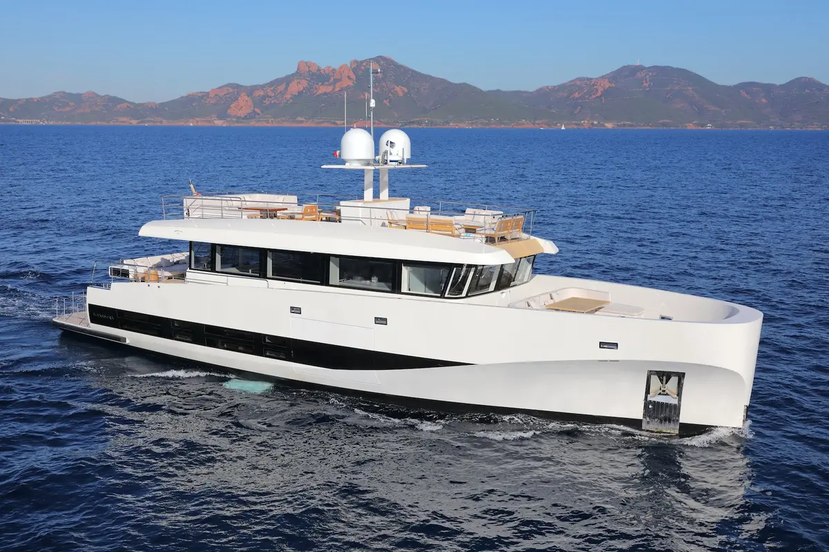 WallyAce 26, main deck — Ibiza Yachts Hire, Ibiza. WallyAce 26 — 26m